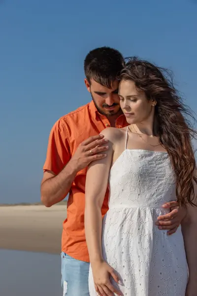 Engagement photoshoot in Aveiro by Isilda Murteira