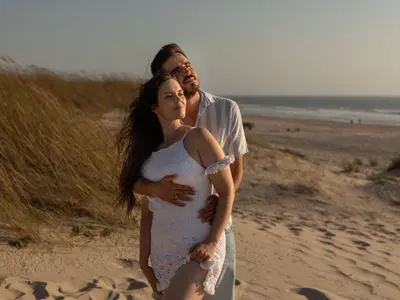 Engagement photoshoot in Aveiro by Isilda Murteira