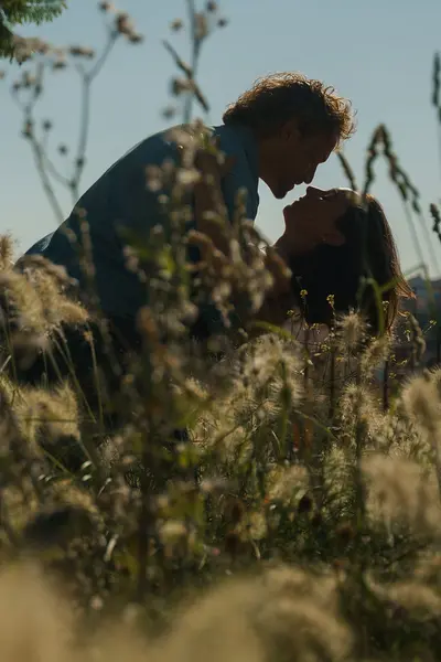 Couples photoshoot in Lisbon by Denis Erroyaux