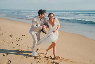 Wedding photoshoot in Costa da Caparica by Denis Erroyaux
