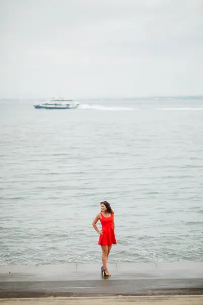 Content Creator photoshoot in Cascais by Denis Erroyaux