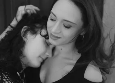 Couples photoshoot in Cascais by Denis Erroyaux