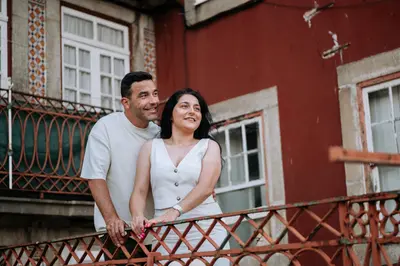 Engagement photoshoot in Porto by Pedro Moreira