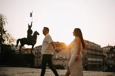 Engagement photoshoot in Porto by Pedro Moreira