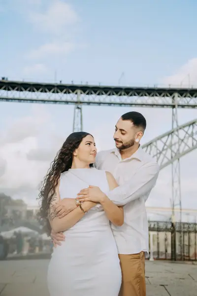 Couples photoshoot in Porto by Giovana Sioli