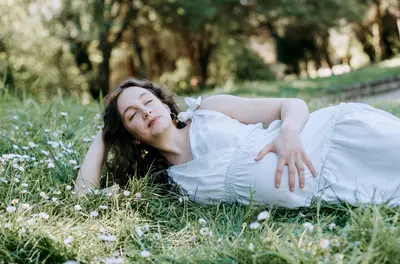 Maternity photoshoot in Porto by Giovana Sioli