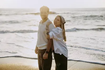 Maternity photoshoot in Porto by Giovana Sioli