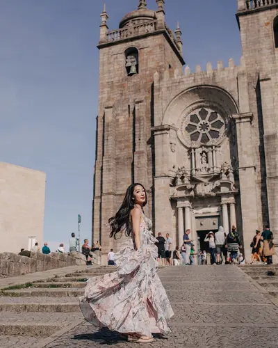 Solo Portrait photoshoot in Porto by Chris Batista