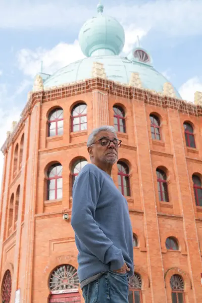 Solo Portrait photoshoot in Lisbon by Tatiana Ostrower