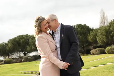 Wedding photoshoot in Lisbon by Tatiana Ostrower