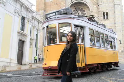 Solo Portrait photoshoot in Lisbon by Tatiana Ostrower