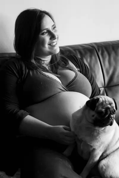 Maternity photoshoot in Sintra by Tatiana Ostrower