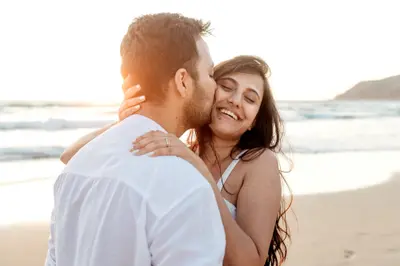 Engagement photoshoot in Cascais by Rui Veloso