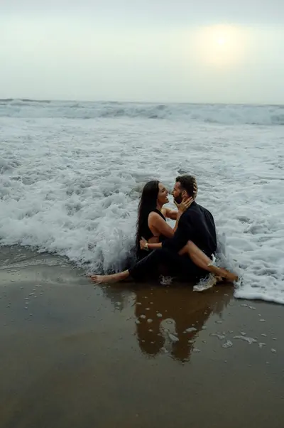 Honeymoon photoshoot in Sintra by Maria Malko