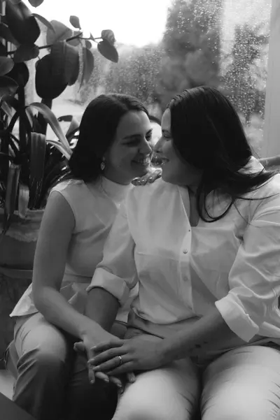 Engagement photoshoot in Óbidos by Marilia Pierro