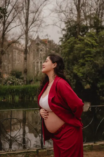 Maternity photoshoot in Óbidos by Marilia Pierro