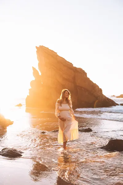 Maternity photoshoot in Sintra by Monica Rodrigues