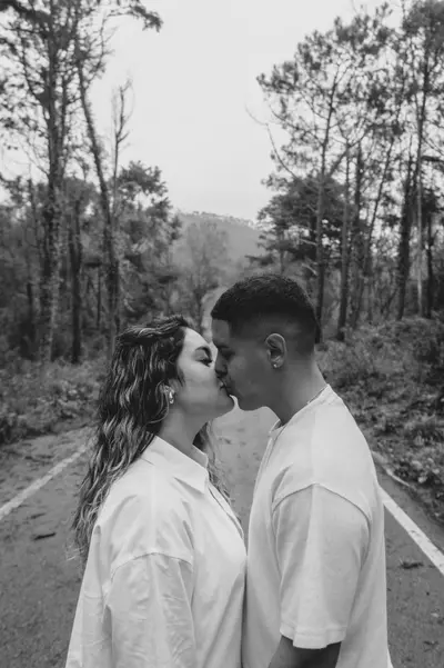 Engagement photoshoot in Lisbon by Monica Rodrigues