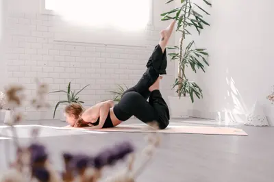 Solo Portrait photoshoot in Lisbon by Sophie Bellmann