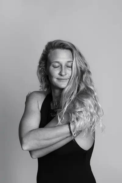 Studio Portrait photoshoot in Costa da Caparica by Sophie Bellmann