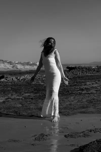 Solo Portrait photoshoot in Sintra by Sophie Bellmann