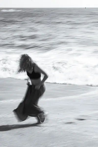 Solo Portrait photoshoot in Sintra by Sophie Bellmann