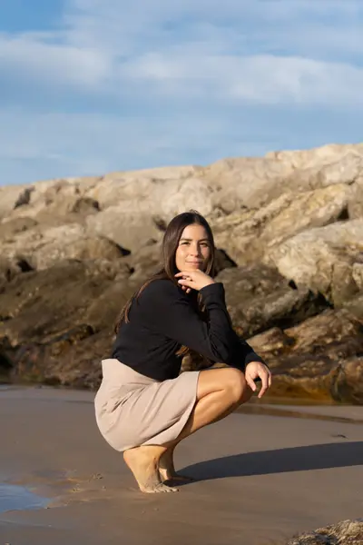 Solo Portrait photoshoot in Costa da Caparica by Sophie Bellmann