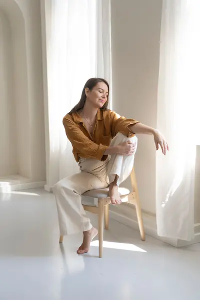 Solo Portrait photoshoot in Lisbon by Sophie Bellmann