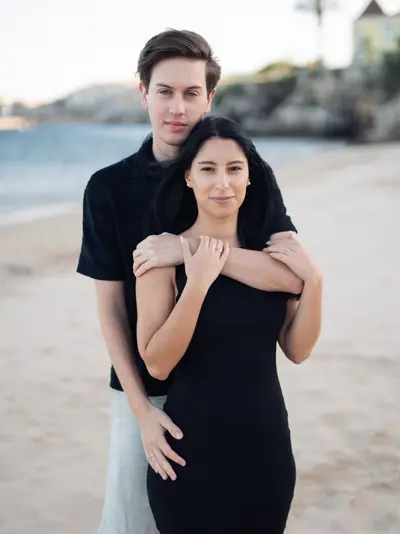 Couples photoshoot in Cascais by Alexandru Achitei