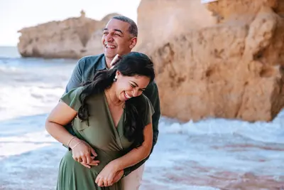 Couples photoshoot in Albufeira by Isa Mestre