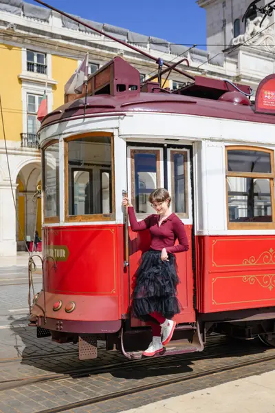 Solo Portrait photoshoot in Lisbon by Elena Lialina