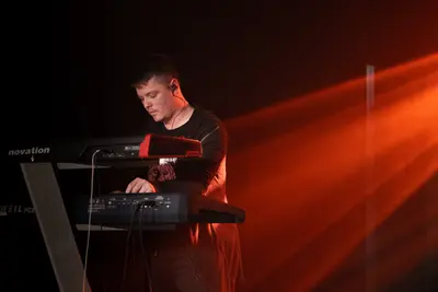 Solo Portrait photoshoot in Lisbon by Elena Lialina