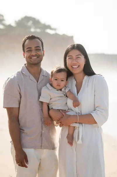 Family photoshoot in Algarve by Massimo Pardini