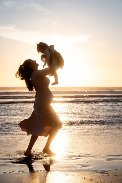 Family photoshoot in Algarve by Massimo Pardini