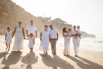Family photoshoot in Algarve by Massimo Pardini