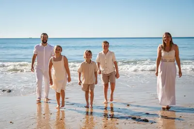 Family photoshoot in Portimao by Massimo Pardini