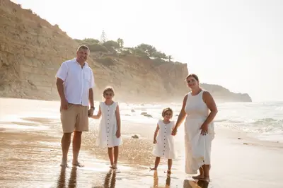 Family photoshoot in Algarve by Massimo Pardini