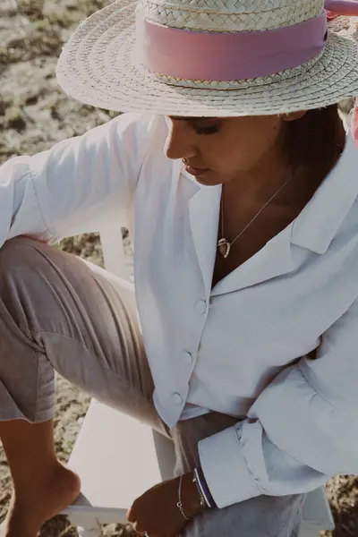 Solo Portrait photoshoot by J Grilo