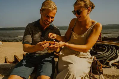 Couples photoshoot in Lisbon by Patrícia Nunes