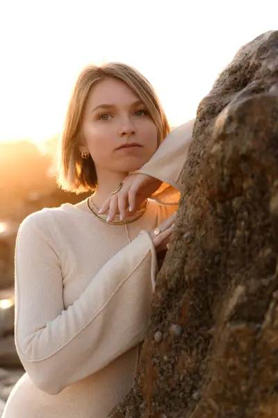 Solo Portrait photoshoot in Porto by Elena Khrupina
