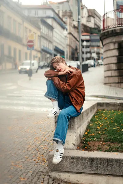 Solo Portrait photoshoot in Porto by Elena Khrupina