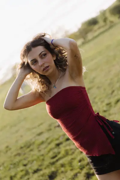 Solo Portrait photoshoot in Douro Valley by Jennifer Duarte