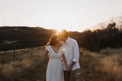 Engagement photoshoot in Douro Valley by Jennifer Duarte