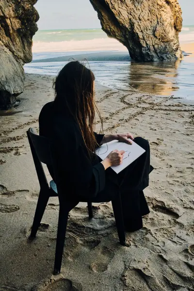 Solo Portrait photoshoot in Sintra by Kate Belova