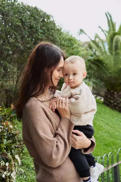 Family photoshoot in Lisbon by Kate Belova