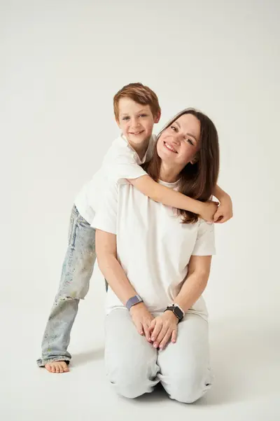 Family photoshoot in Lisbon by Kate Belova