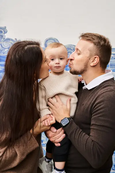 Family photoshoot in Lisbon by Kate Belova