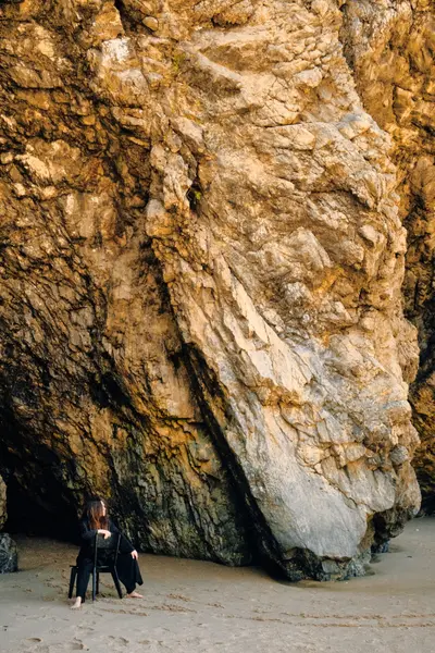 Solo Portrait photoshoot in Sintra by Kate Belova